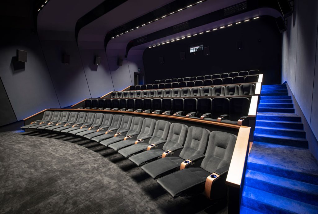 Poltrona per collettività e contract modello Arcadia Le Due Torri di Cinearredo