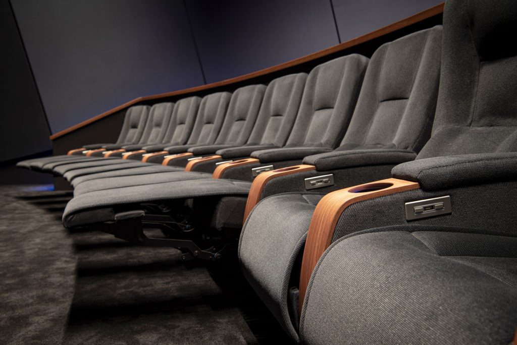 Poltrona per collettività e contract modello Arcadia Le Due Torri di Cinearredo