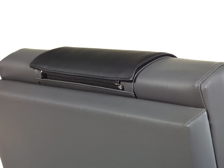 Poltrona per collettività e contract modello Experience 2.0 Ecopelle di Cinearredo