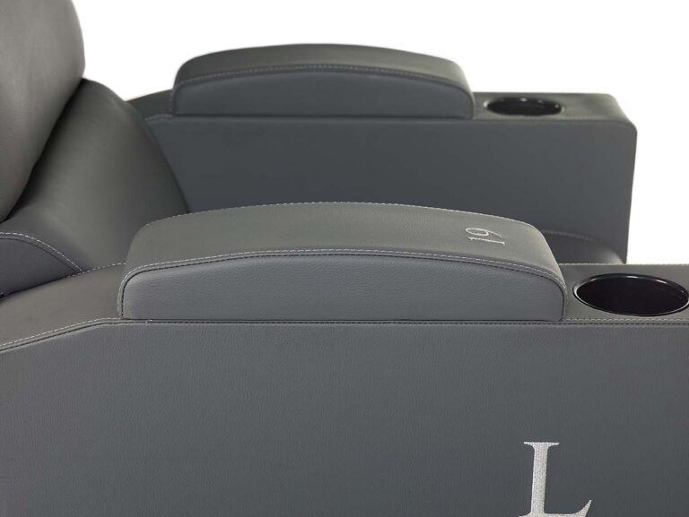 Poltrona per collettività e contract modello Ares Soft Easy di Cinearredo